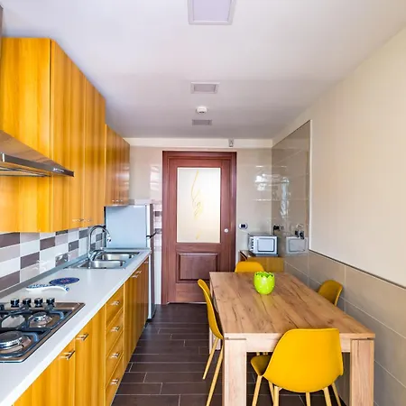 Apartamento Terrazza Lulu By Napoliapartments *